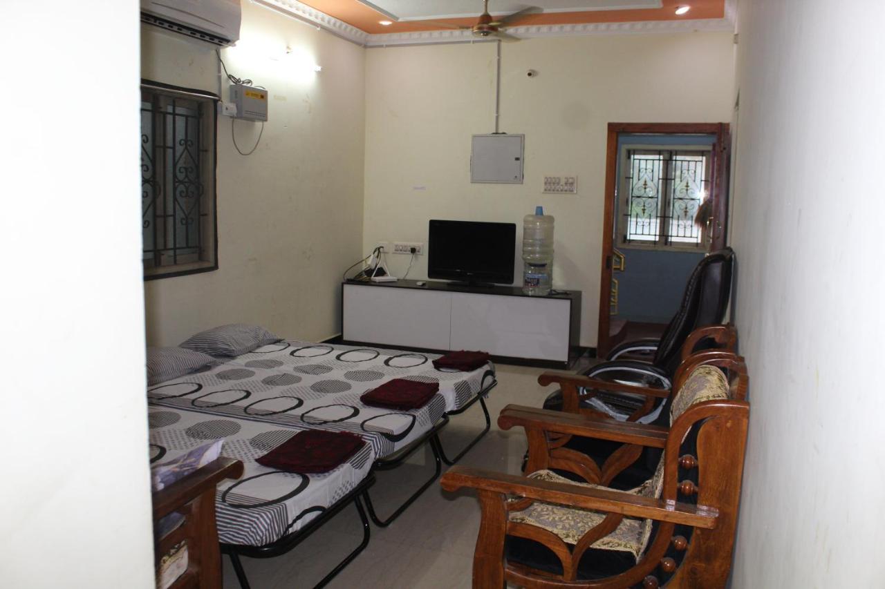 Centaurus Homestay Near Trichy Airport Tiruchirappalli Zewnętrze zdjęcie